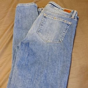 Paige jeans size 29